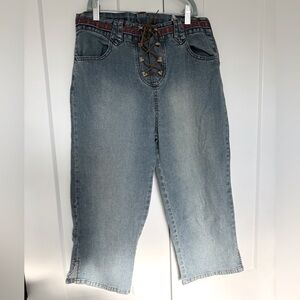 Mary-Kate and Ashley y2k light wash denim capri jeans high rise leather tie